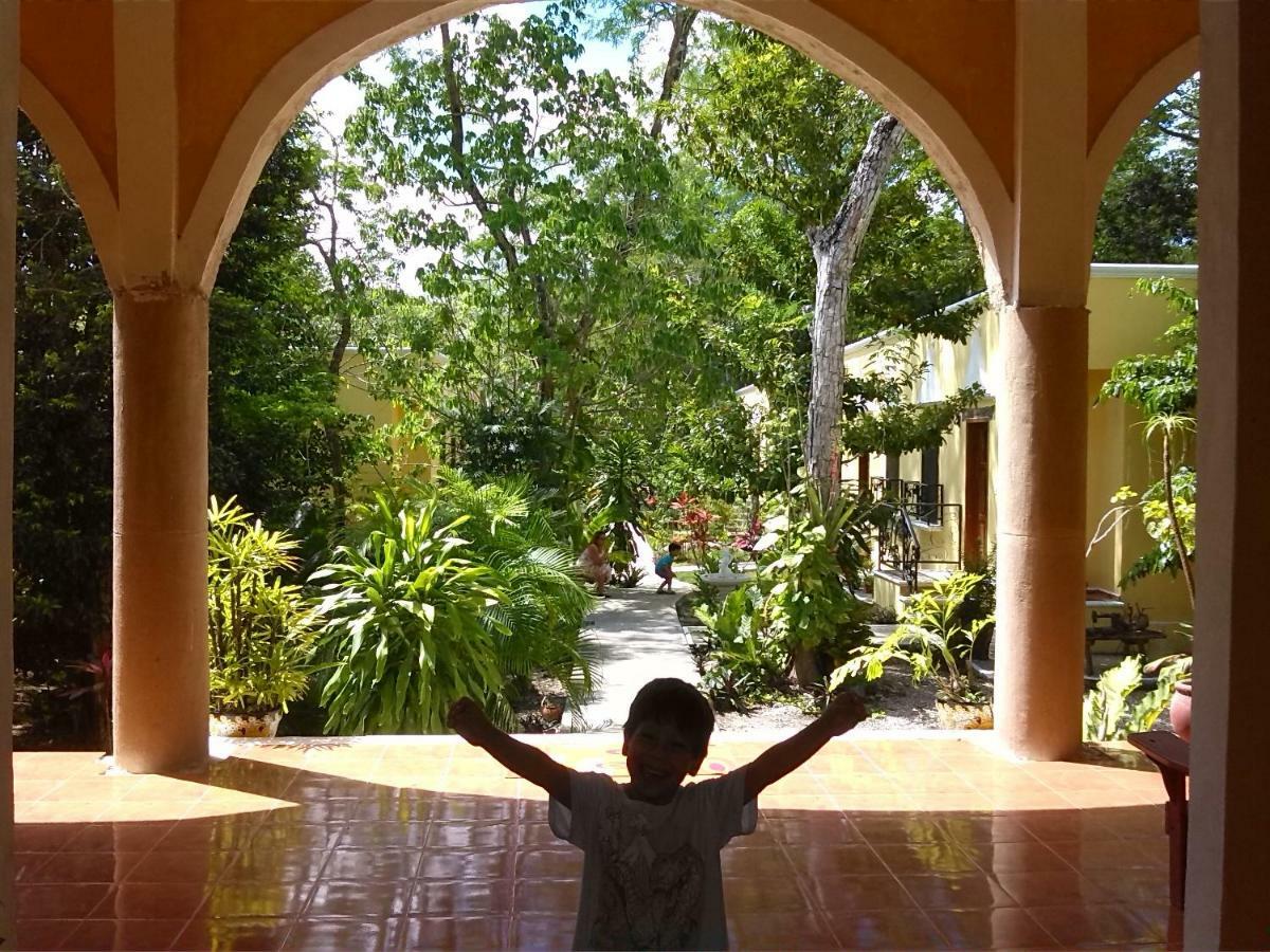 Hacienda Coba Bed & Breakfast Exterior photo